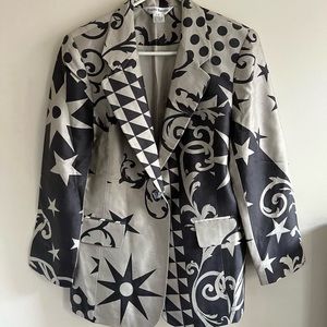 Paolo Santini 100% silk print blazer unisex-Circa 80’s-New condition/half button